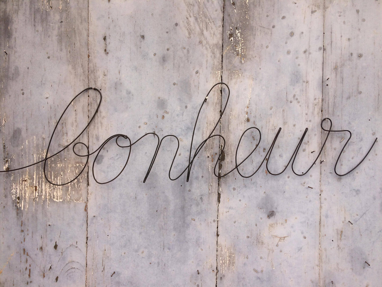 Wortglücksdraht, anpassbare Drahtbotschaft, Schreibphrase, Zitat, Skulptur aus geglühtem Draht, Wanddekoration