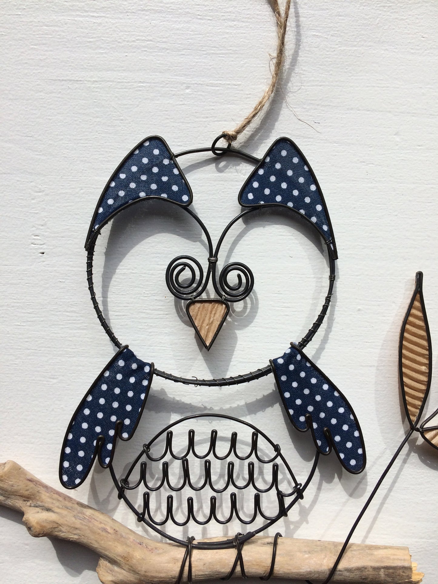 Chouette, hibou, oiseau en fil de fer recuit, décoration murale, oiseau métal avec tissu, phrase fil de fer, déco murale bohème, déco nature