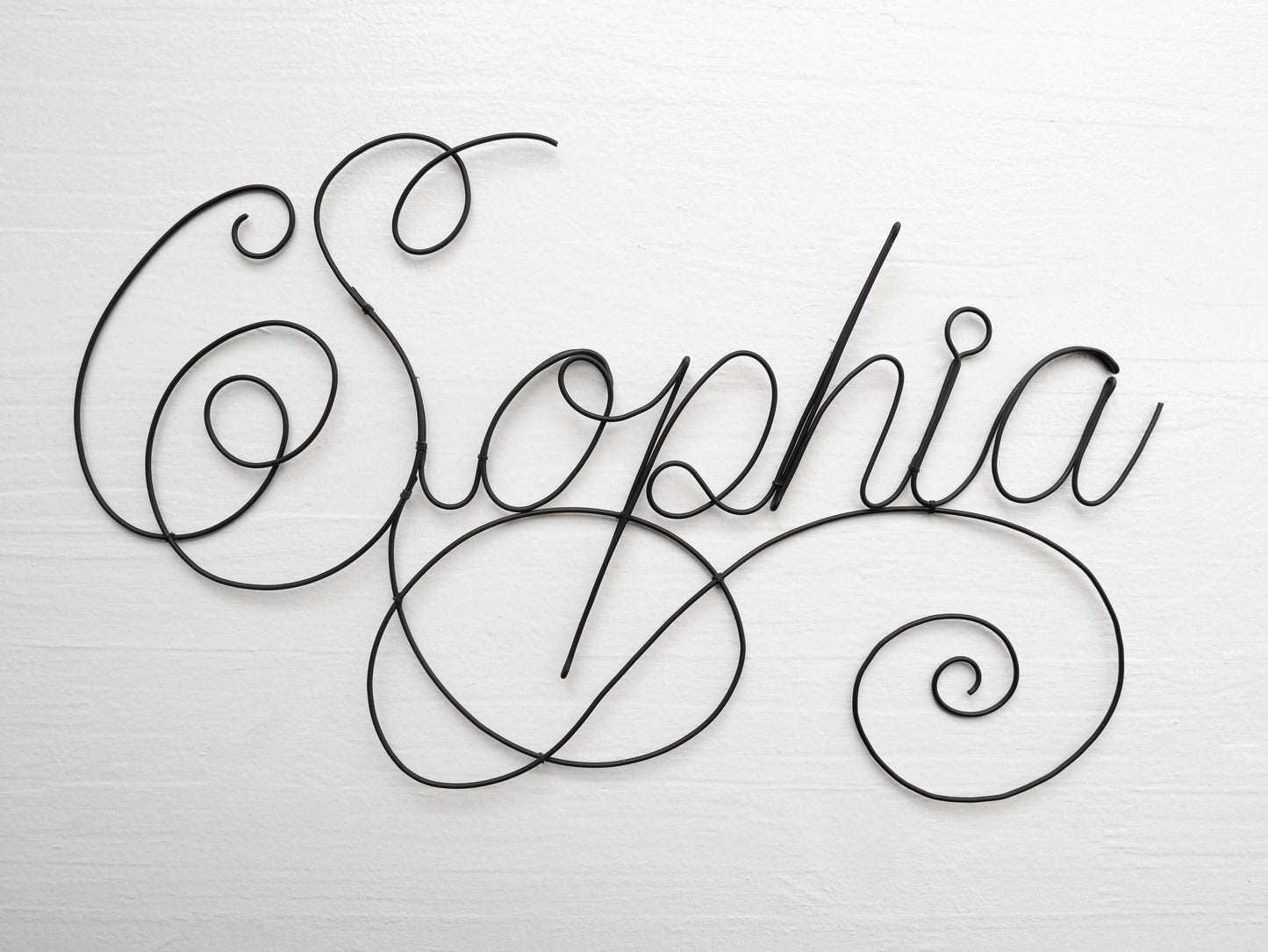 Anpassbarer Vorname aus Draht, Sophia-Arabesken, Baby-Vorname, Wanddekoration Kinderzimmer, Türschild, Geburtsgeschenk