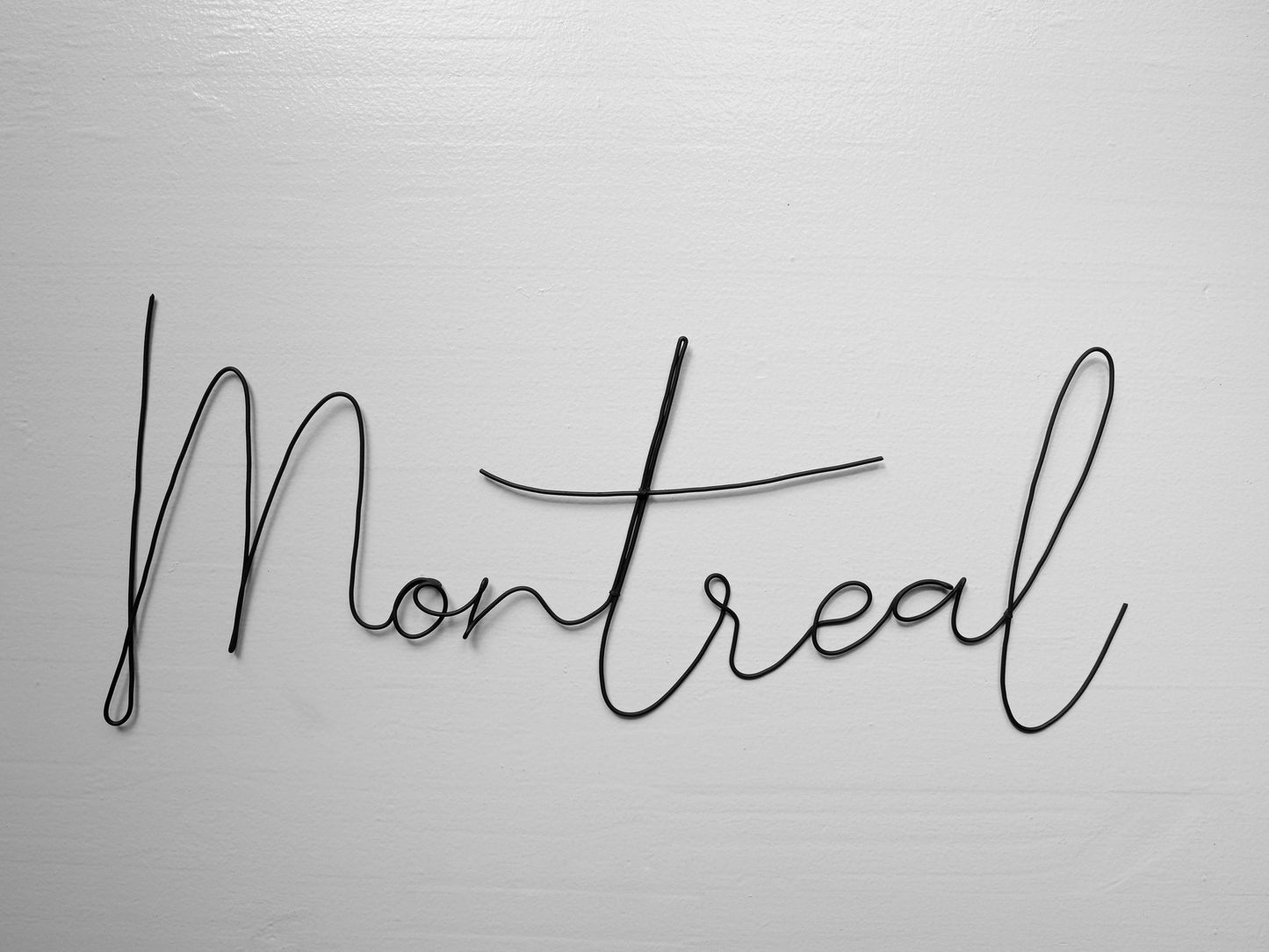 Customizable annealed wire word capital name, city name, Montreal, wire word, sentence, writing, wire quote