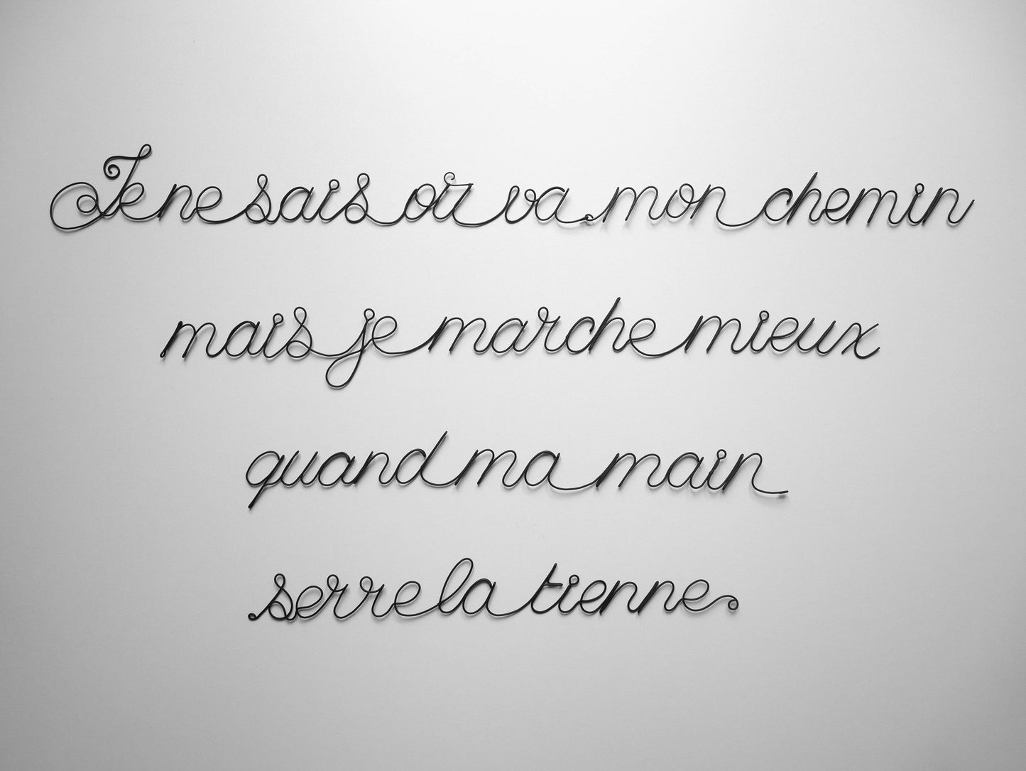 Drahtwandzitat, Wandaufkleber, Drahtglück, Botschaft, Drahtsatz, Drahtwanddekoration, Alfred de Musset