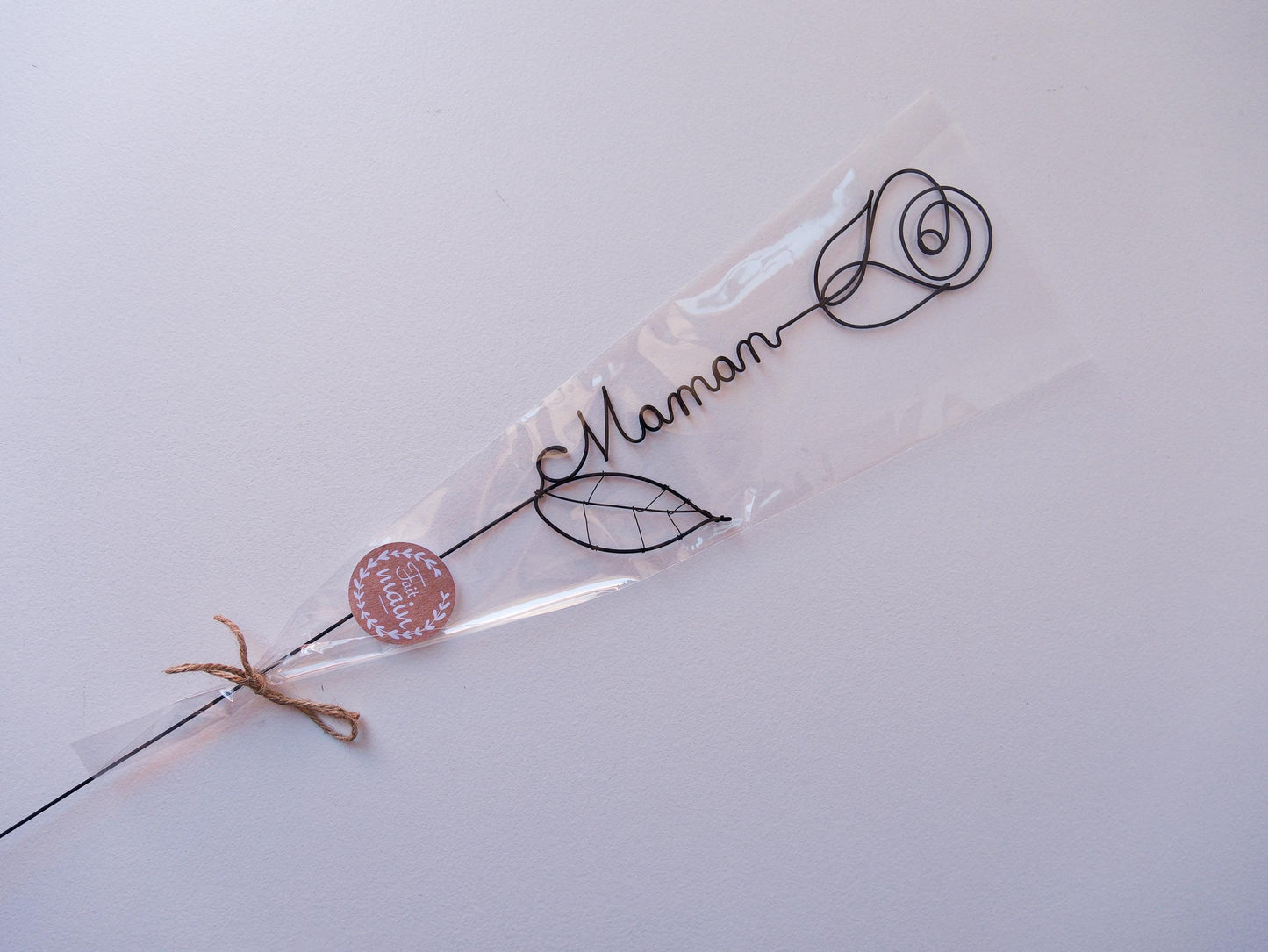 Rose personnalisée en véritable fil de fer incassable, prénom personnalisé, cadeau Fêtes des Mères Maman Mamie Maîtresse Maître Nounou Atsem