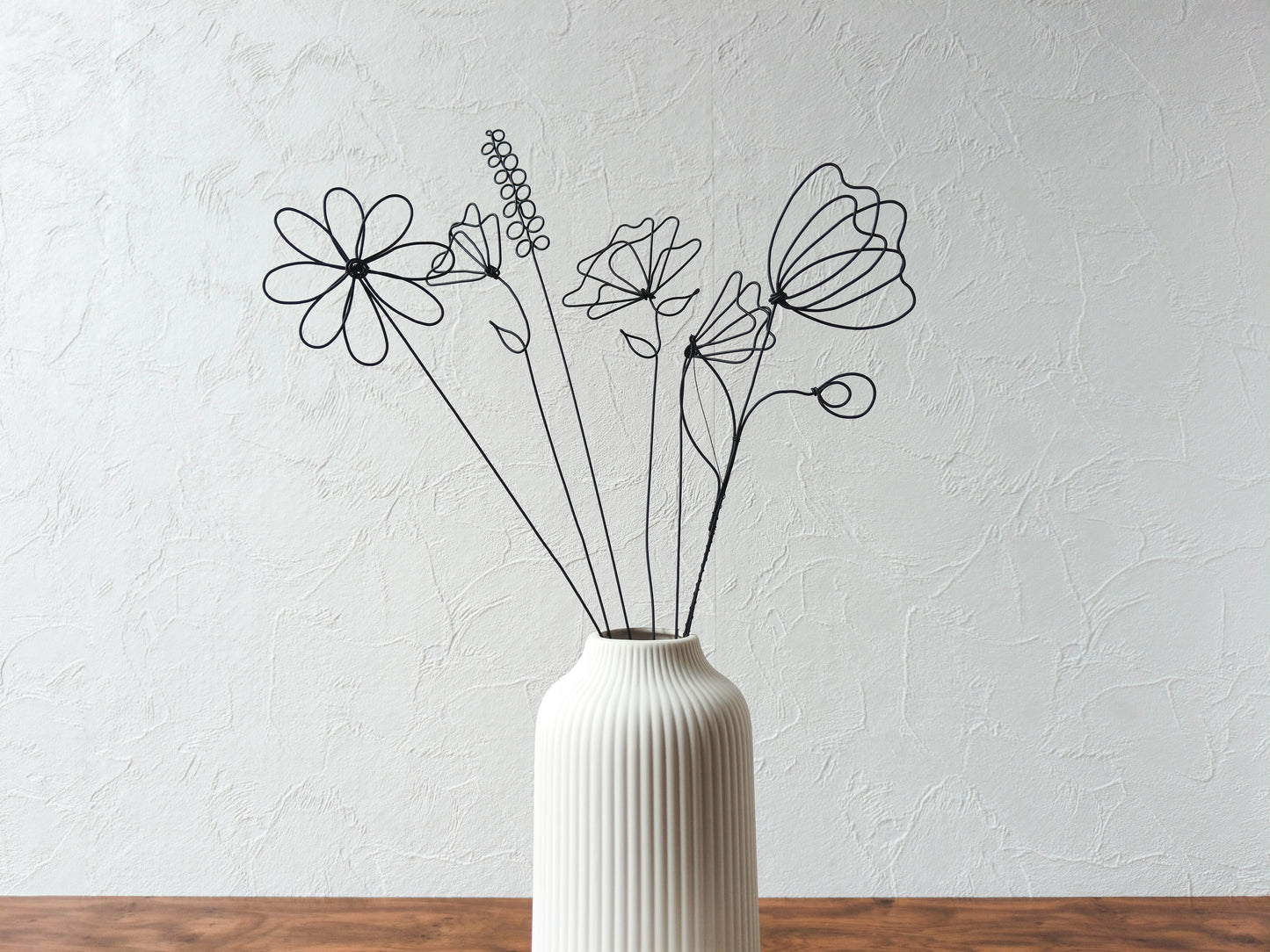 Bouquet de 6 fleurs, coquelicots et marguerite en fil de fer recuit