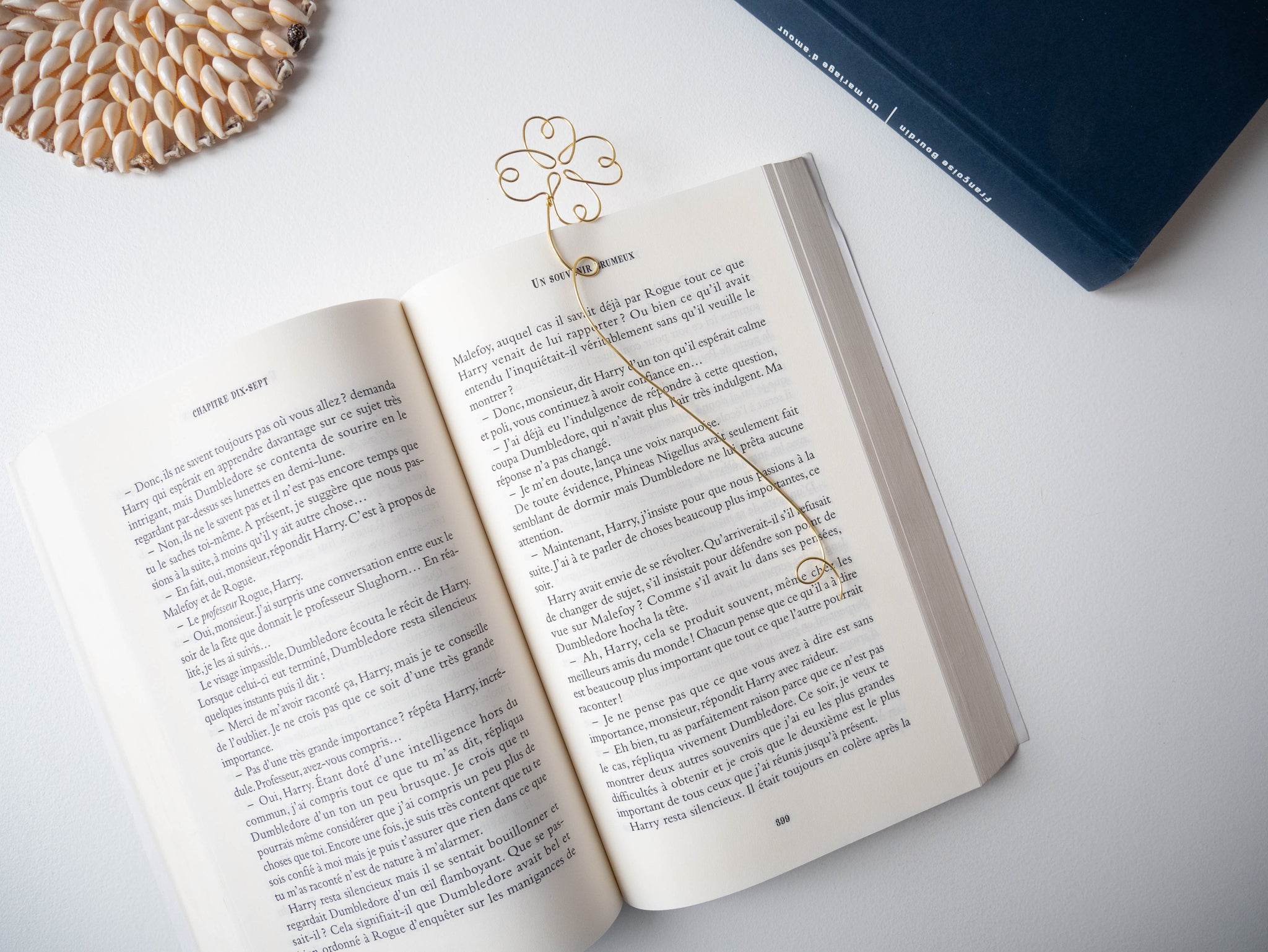 Customizable first name bookmark in wire, Lifetime Guarantee, first name or word with heart, unique book accessory, personalized gift