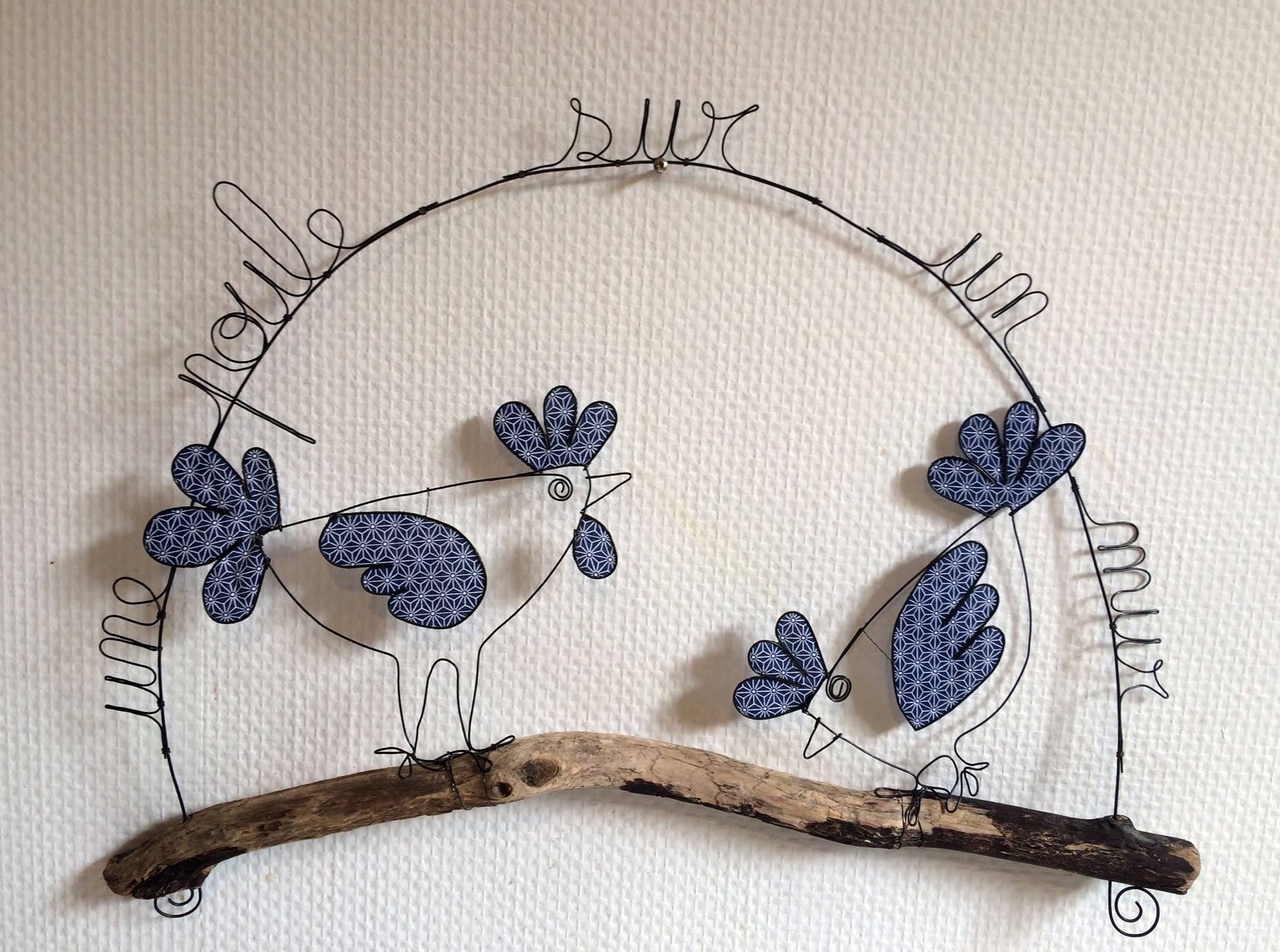 Poule décorative, décoration murale avec du bois flotté, déco fil de fer , phrase décorative, déco cuisine, déco champêtre, déco campagne