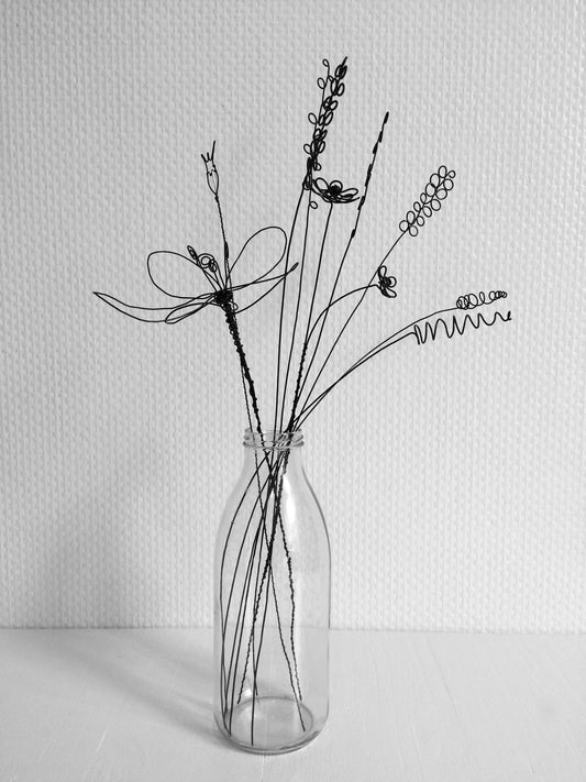 Bouquet of 10 3D flowers in annealed wire daisy and 3D nasturtium, floral wall decoration, bohemian nature decoration, mistress gift