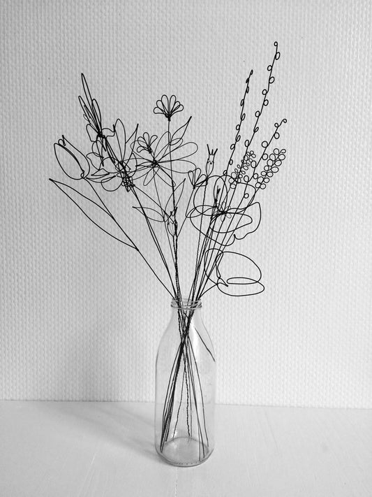 Bouquet 15 fleurs 2D en fil de fer recuit, fleurs séchées, décoration floral, déco bohème nature, capucine 3D, cadeau maitresse, fleurs vase