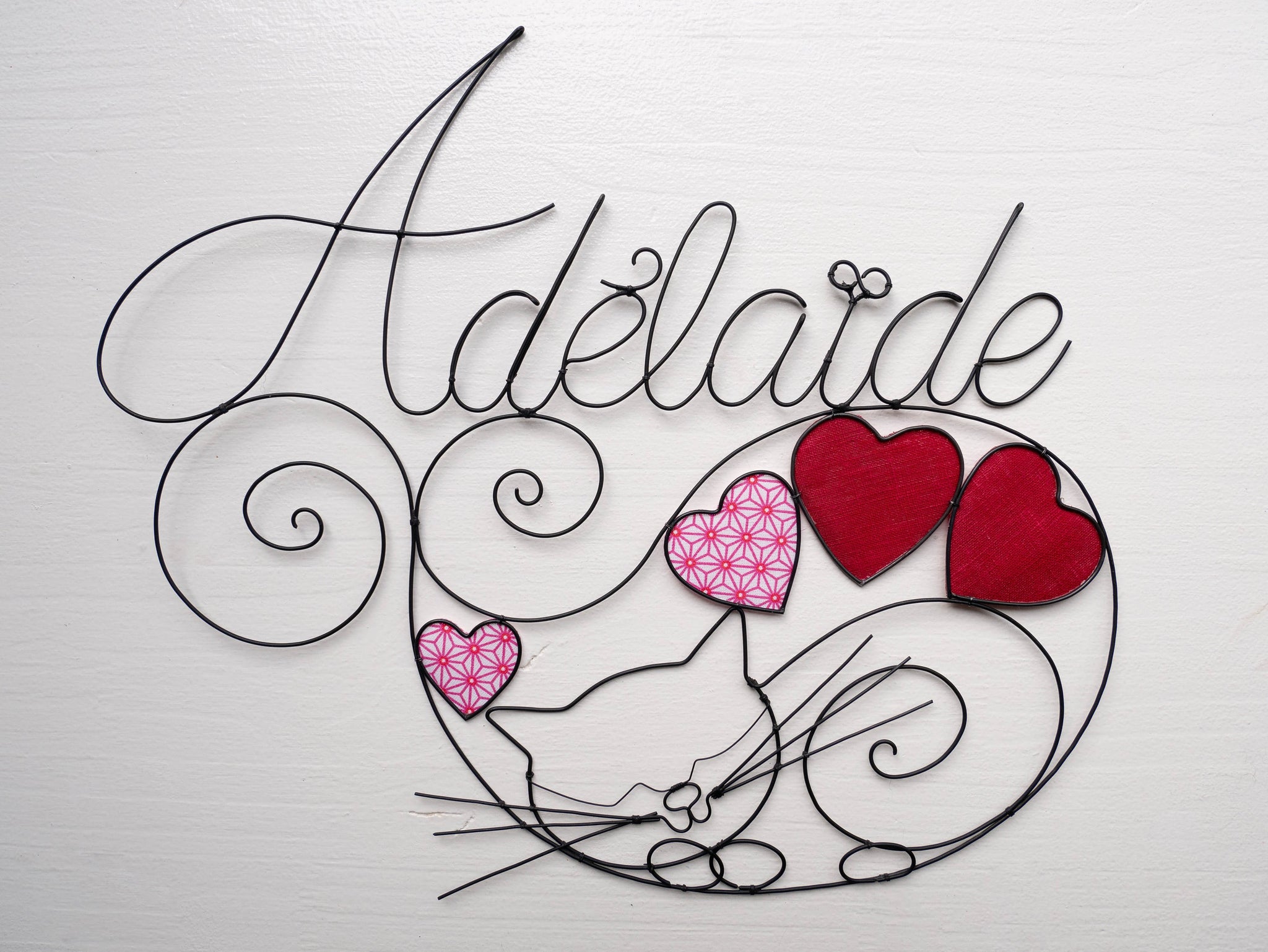 Prénom fil de fer personnalisable, prénom avec chat fil de fer recuit, décoration chambre d'enfant, cadeau de naissance, plaque porte métal