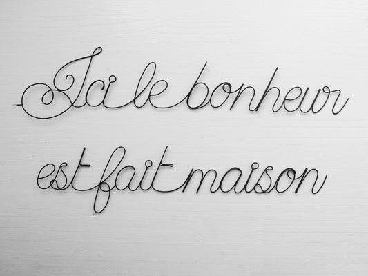 Wire wall phrase, wire quote, wire word, wall decoration, happiness, here happiness is homemade