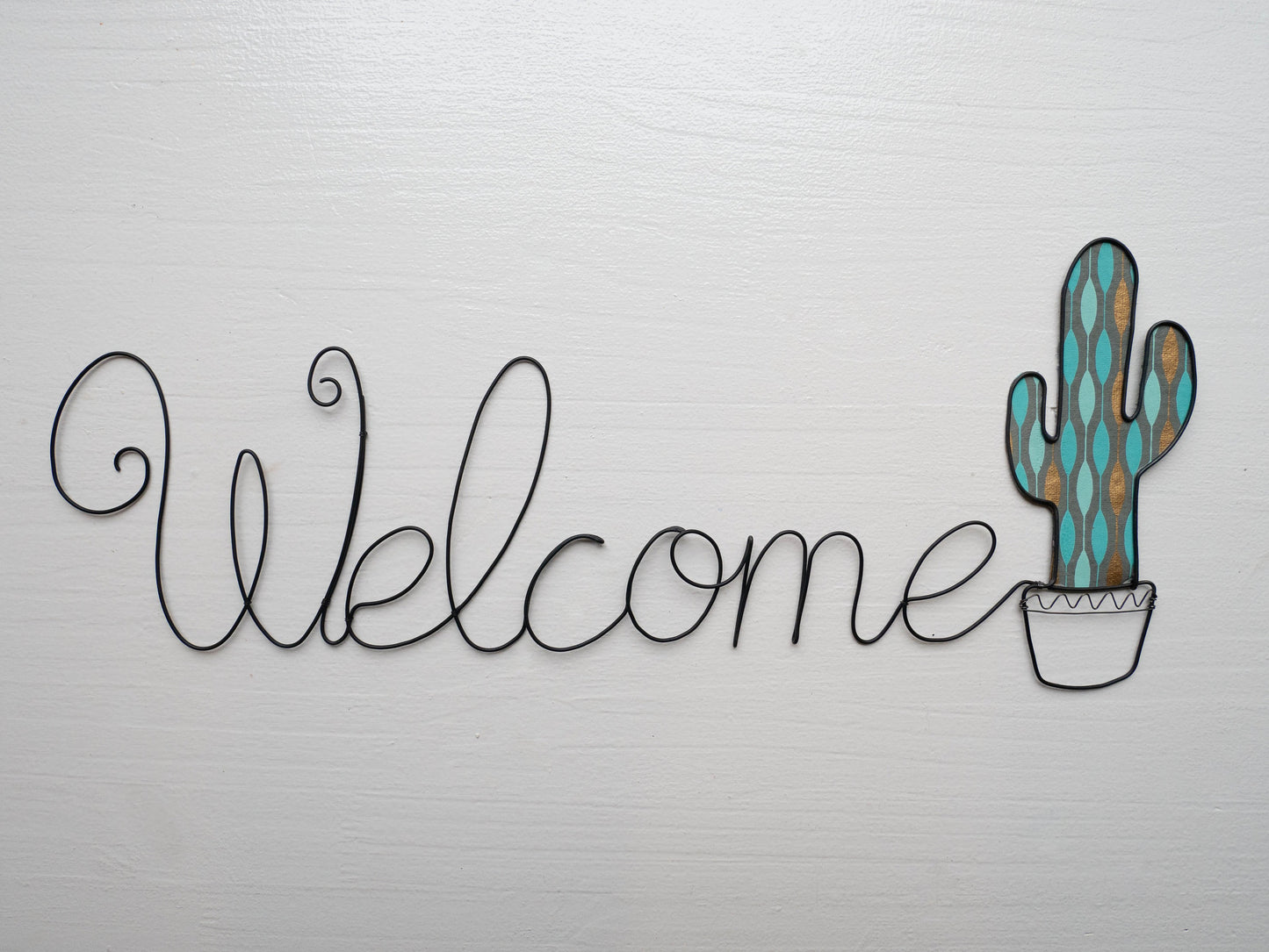 Welcome with cactus in annealed wire, wire writing, message, wire phrase, wire quote, wire wall decoration