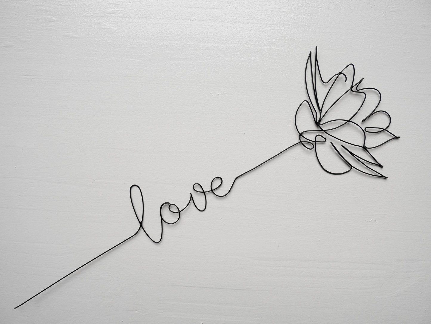 Peony wire flower word love in annealed wire, first name wire, flower to hang, wall decoration, nature wire decoration