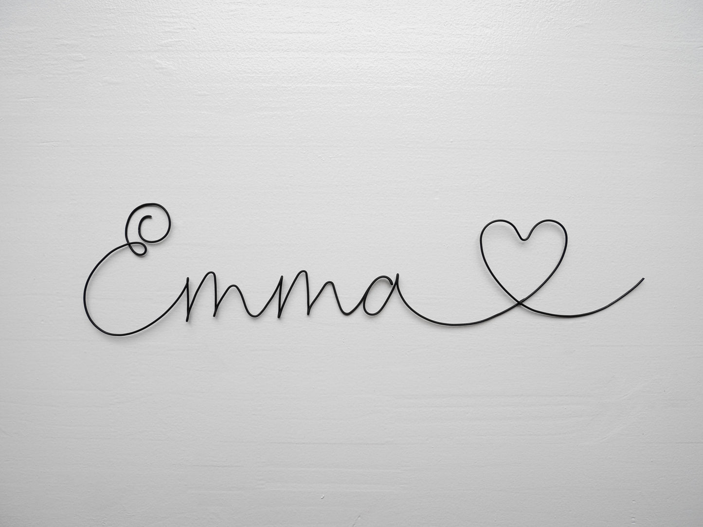 Wire first name, customizable first name, Emma with heart, baby child first name, wall decoration, child's room, birth gift