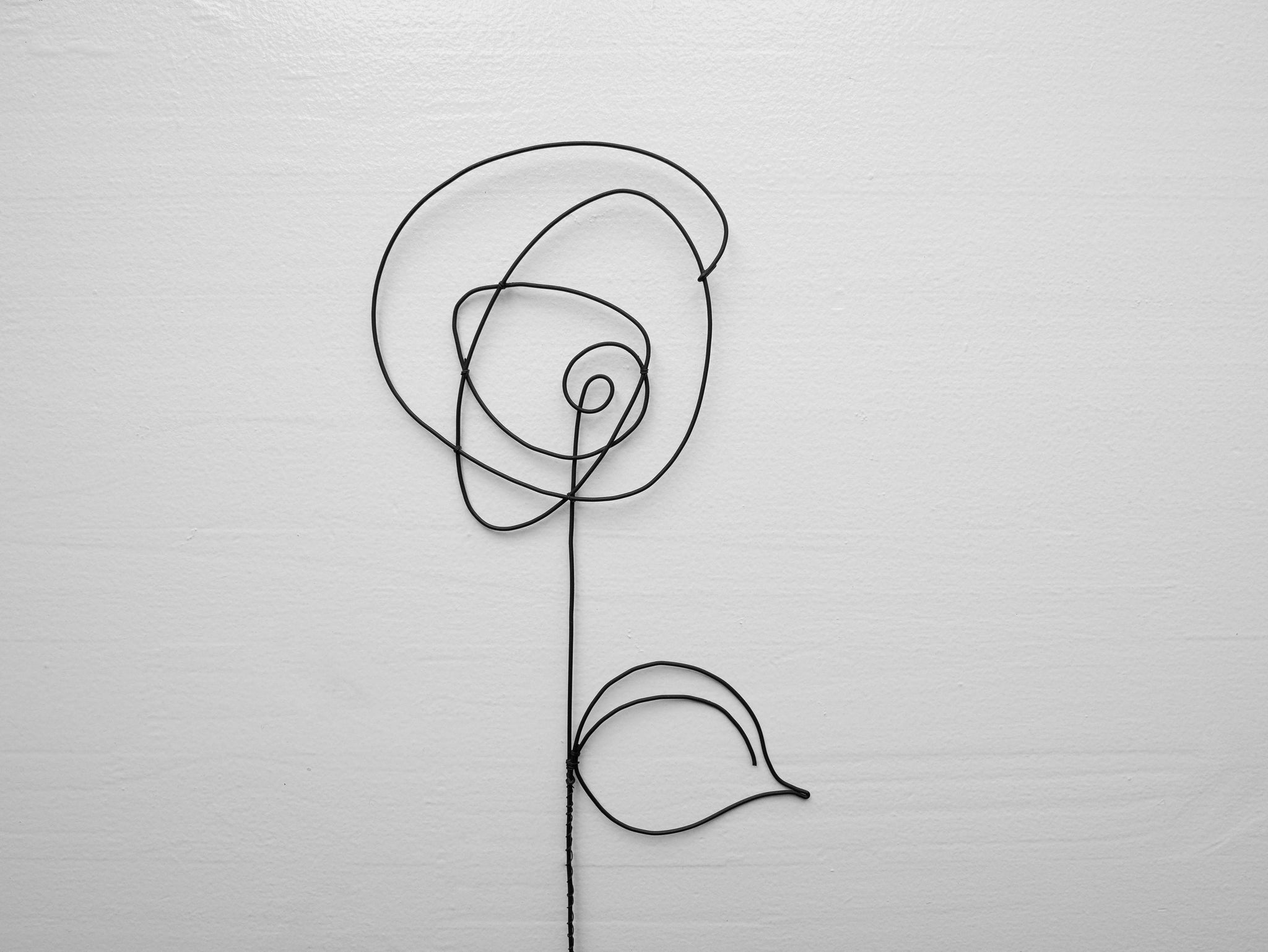 Fleur fil de fer rose fleur en fil de fer recuit, décoration murale floral, décoration bohème nature, bouquet de fleurs, cadeau maitresse