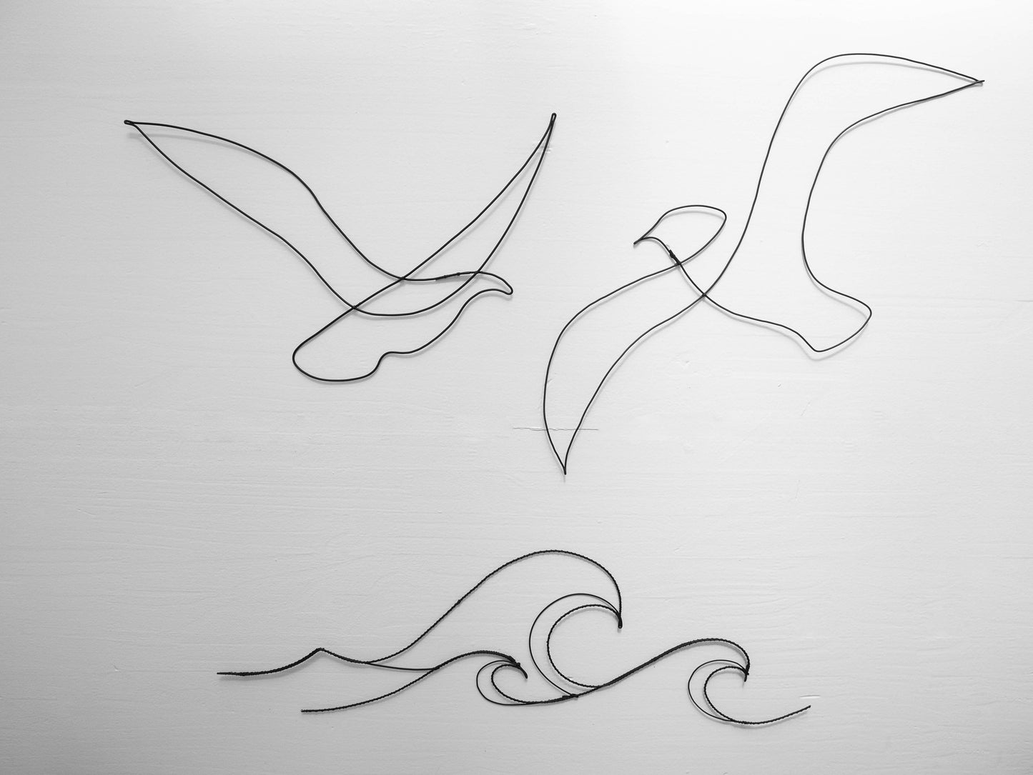 Set of 2 wire birds and wave, wire seagull, wall decoration