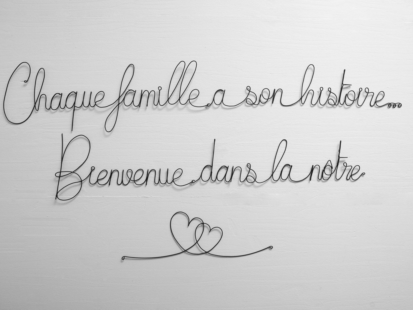 Family wire wall quote, happiness message, wire phrase, wire quote, wire wall decoration, sculpture