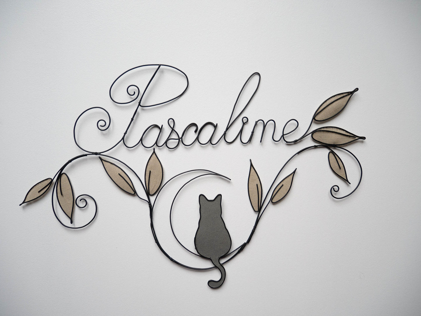 Customizable wire first name, first name wall decoration with cat, child's room decoration, first name door plaque, butterfly decoration,