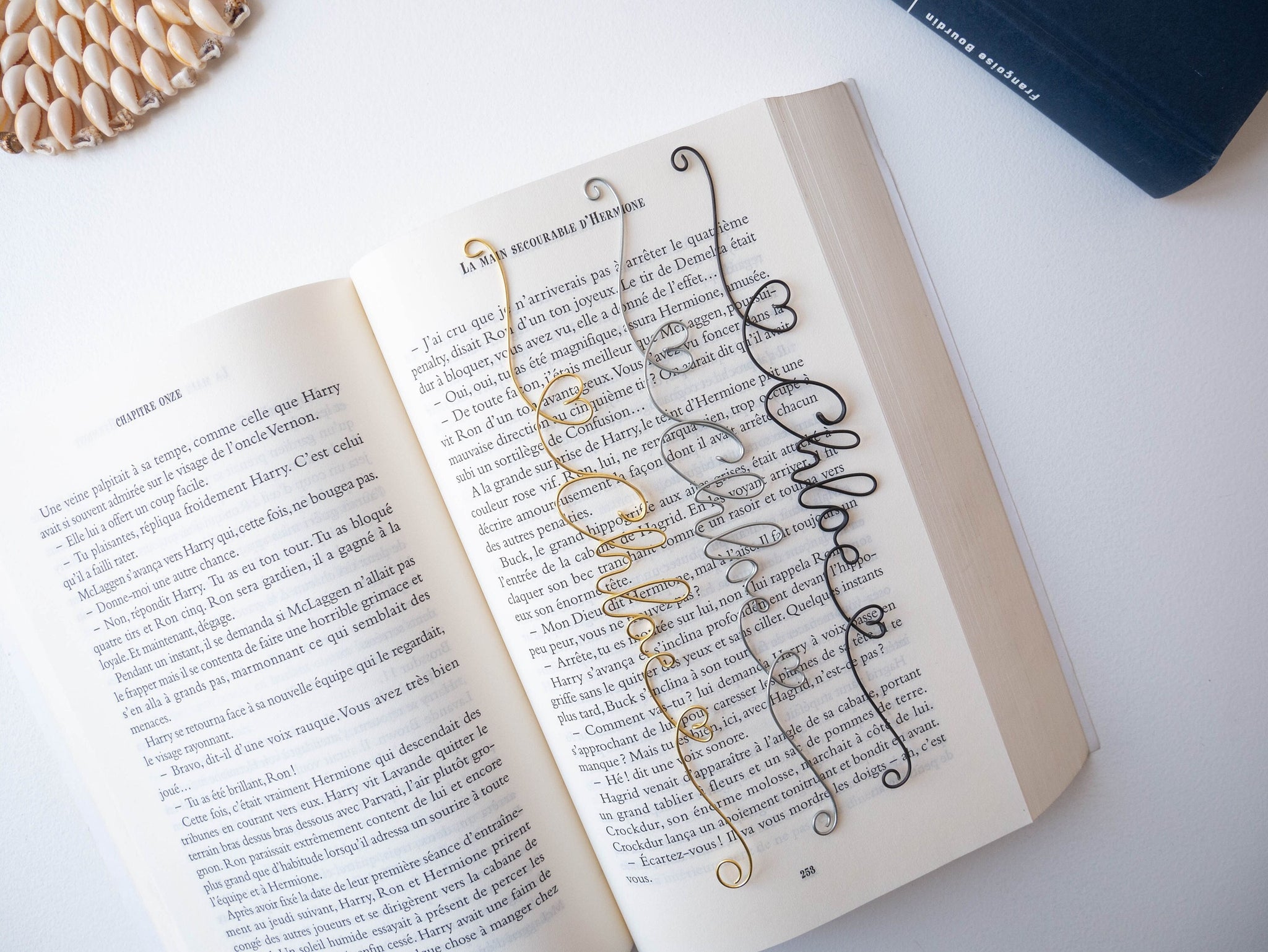 Marque page personnalisé en fil de fer, Prénom ou mot avec cœur, Accessoire de livre unique, Cadeau personnalisable maitresse, Handmade