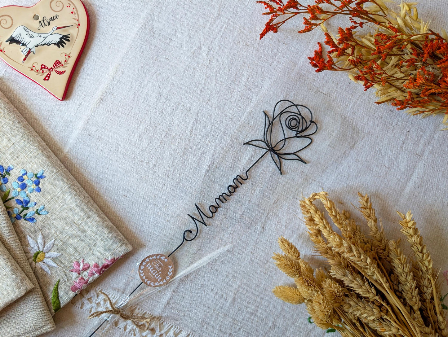 Rose personnalisée en véritable fil de fer incassable, prénom personnalisé, cadeau Fêtes des Mères Maman Mamie Maîtresse Maître Nounou Atsem