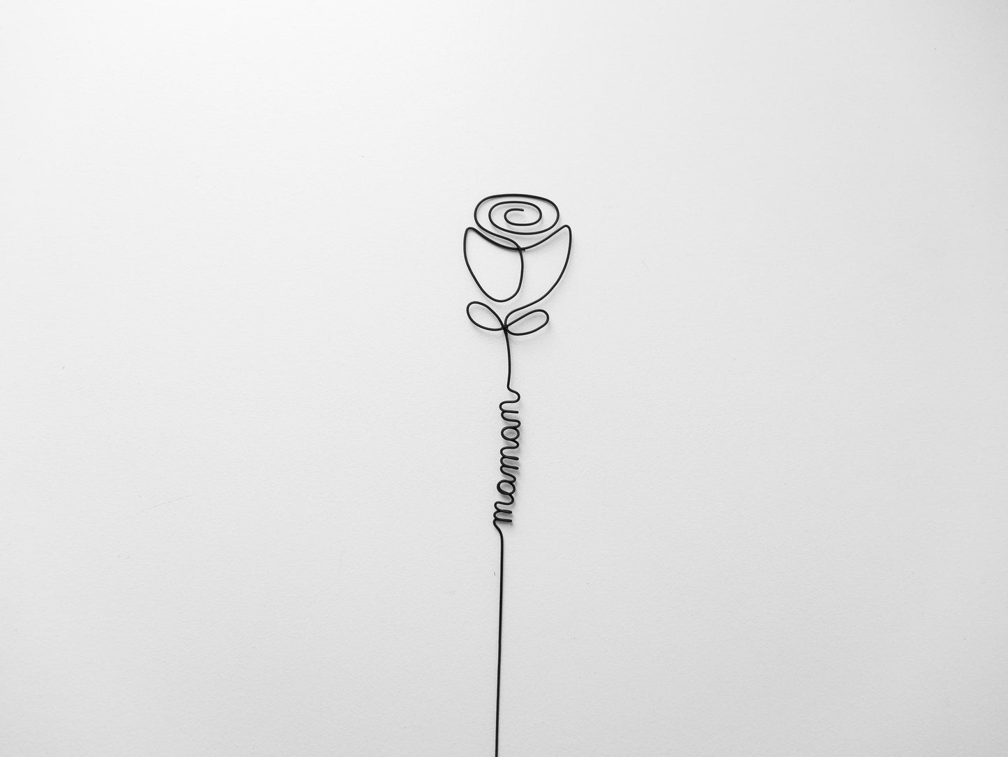 Rose personnalisée en véritable fil de fer incassable, prénom personnalisé, cadeau Fêtes des Mères Maman Mamie Maîtresse Maître Nounou Atsem
