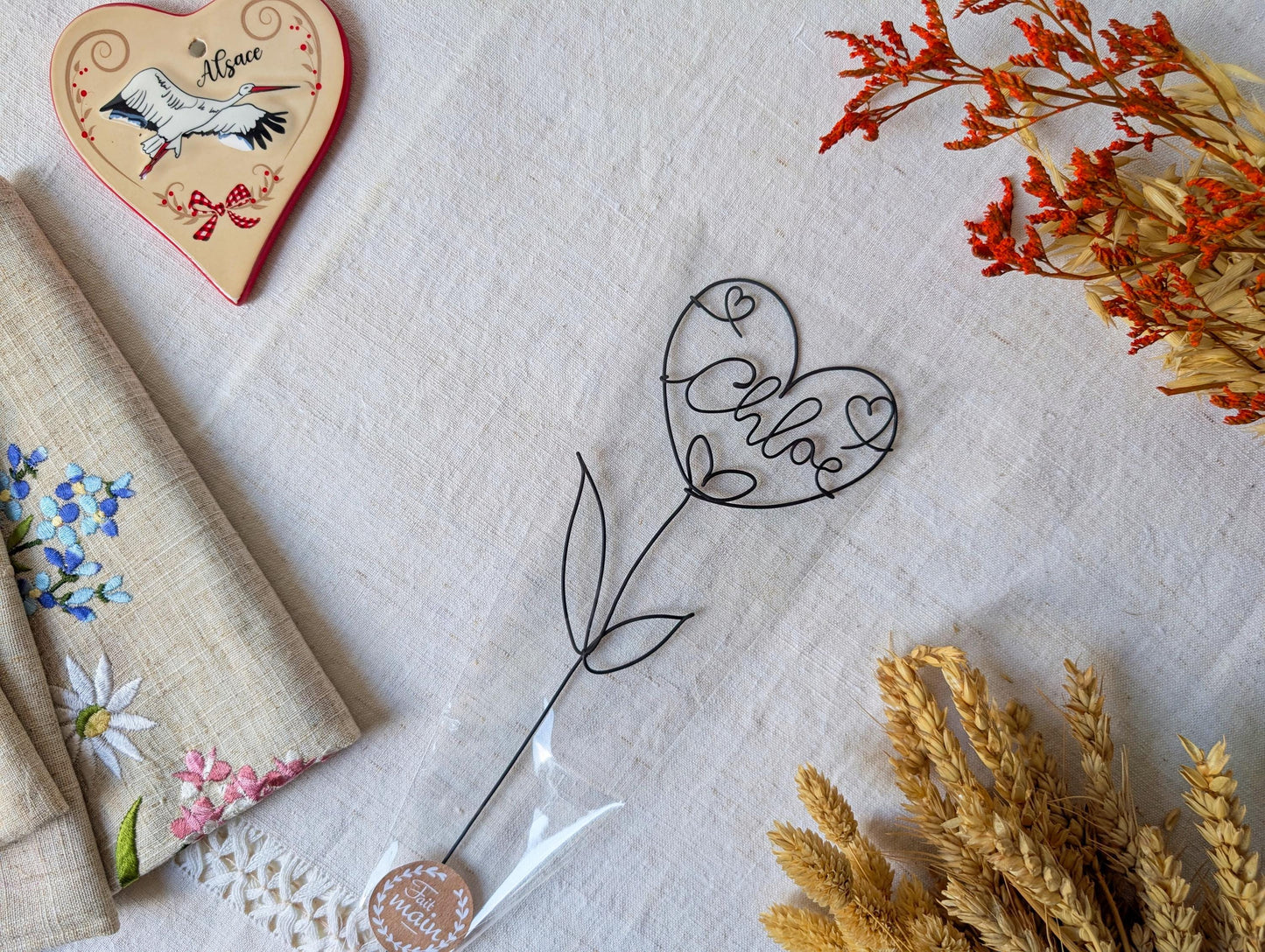 Fleur coeur personnalisée en véritable fil de fer incassable, prénom personnalisé, cadeau Fêtes des Mères Maman Mamie Maîtresse Nounou Atsem