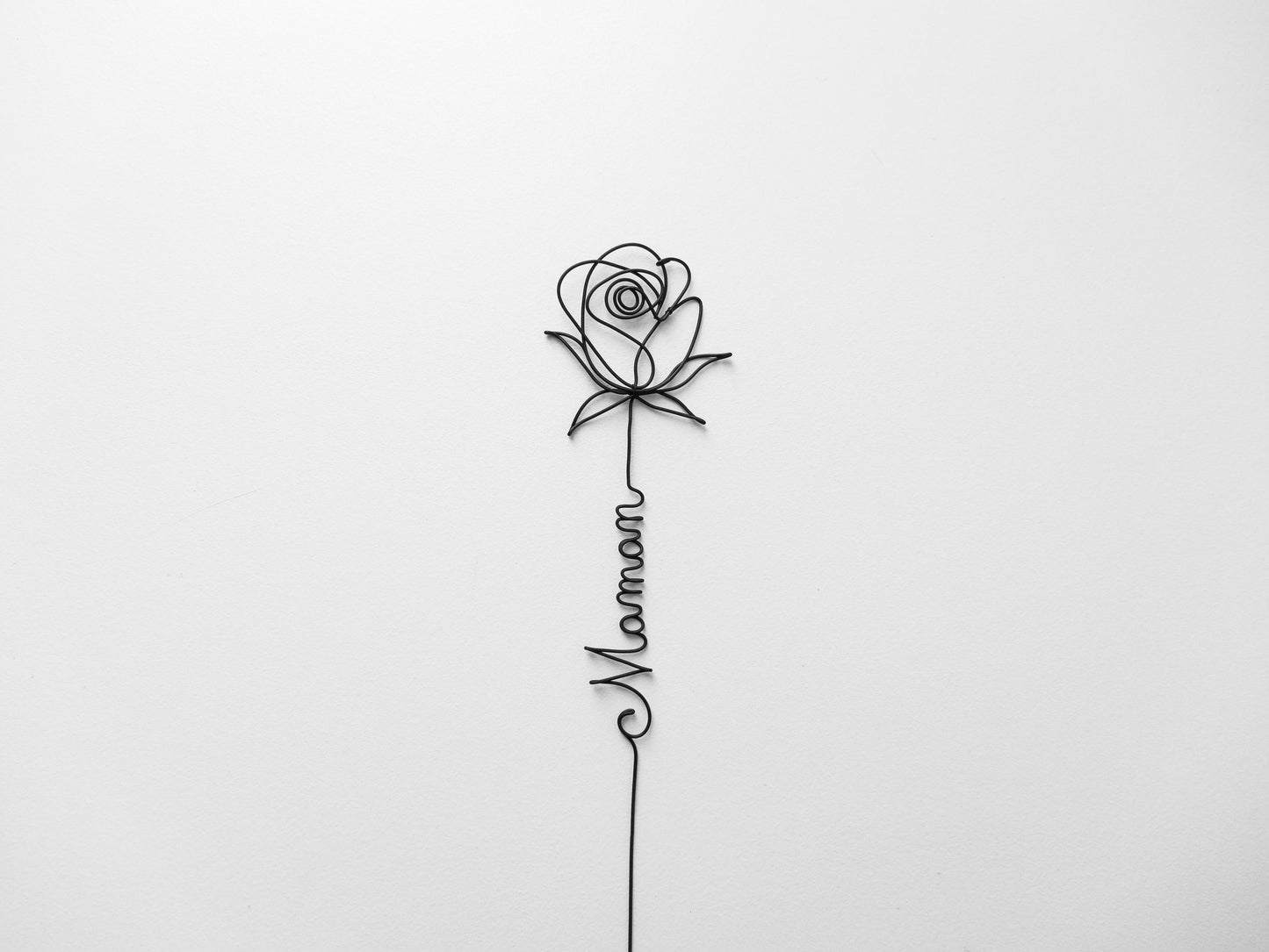 Rose personnalisée en véritable fil de fer incassable, prénom personnalisé, cadeau Fêtes des Mères Maman Mamie Maîtresse Maître Nounou Atsem