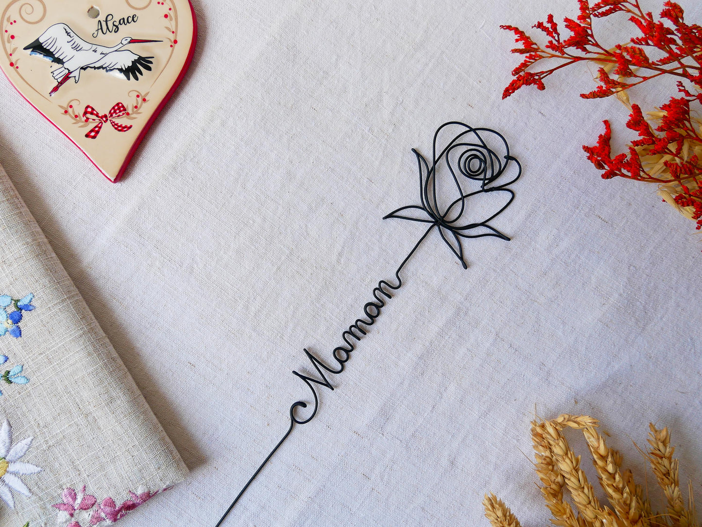 Rose personnalisée en véritable fil de fer incassable, prénom personnalisé, cadeau Fêtes des Mères Maman Mamie Maîtresse Maître Nounou Atsem