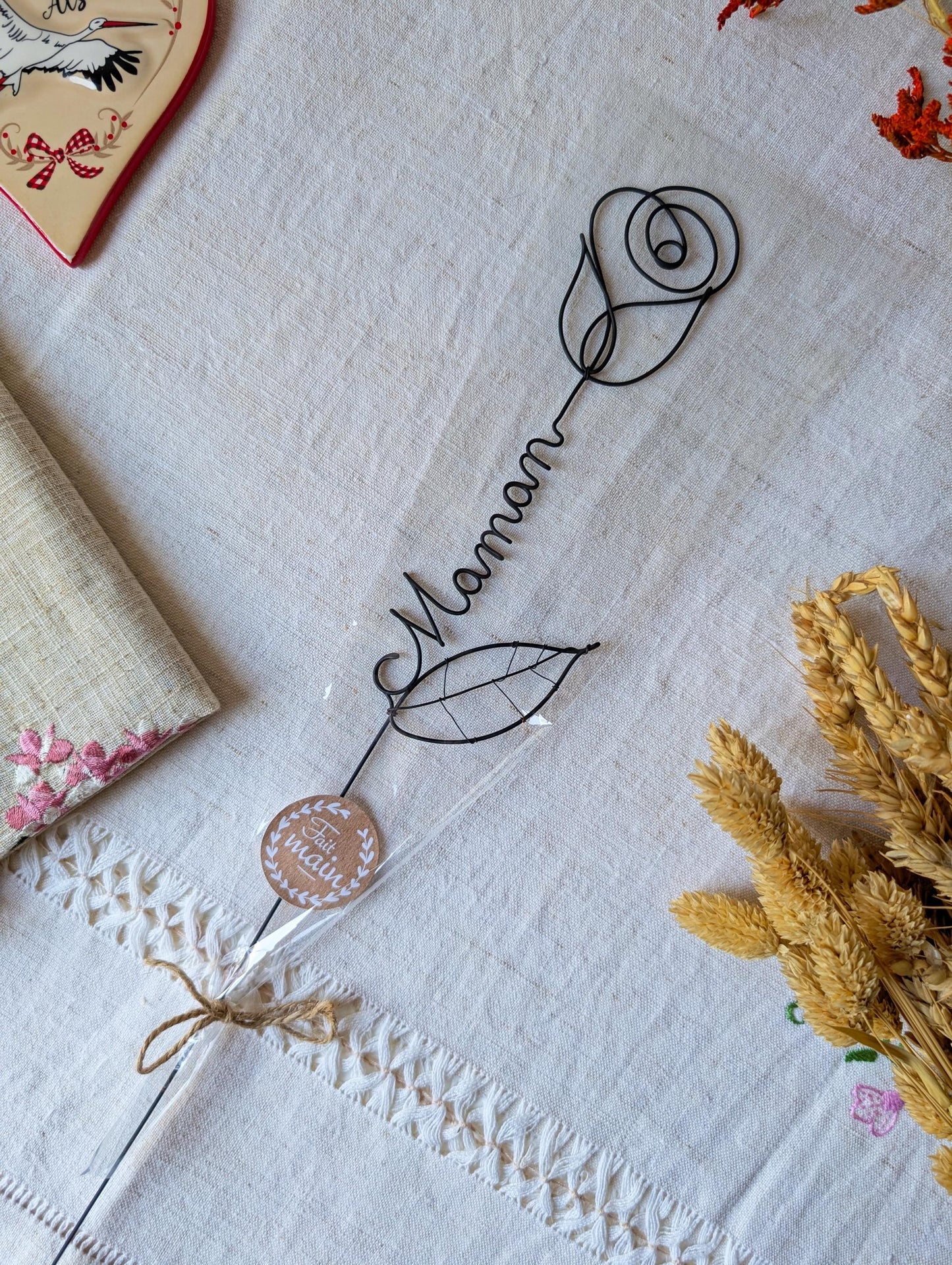 Rose personnalisée en véritable fil de fer incassable, prénom personnalisé, cadeau Fêtes des Mères Maman Mamie Maîtresse Maître Nounou Atsem