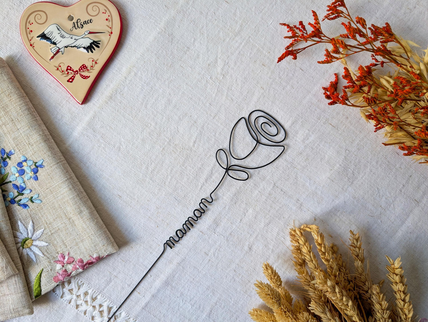 Rose personnalisée en véritable fil de fer incassable, prénom personnalisé, cadeau Fêtes des Mères Maman Mamie Maîtresse Maître Nounou Atsem