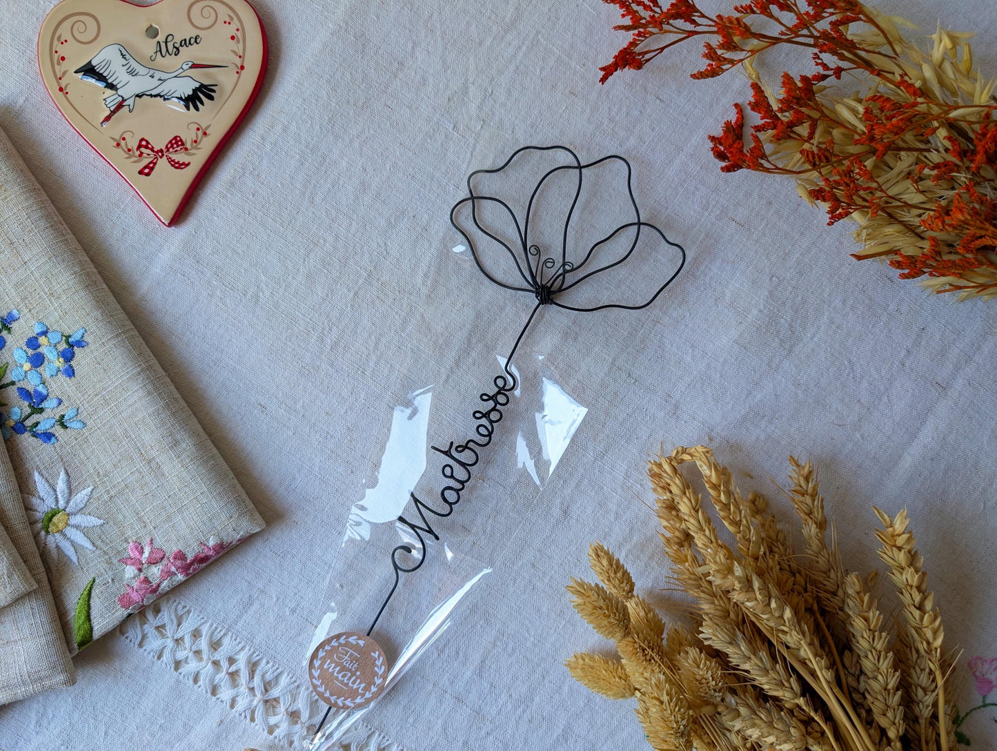Coquelicot personnalisée en véritable fil de fer incassable, prénom personnalisé, cadeau Fêtes des Mères Maman Mamie Maîtresse Nounou Atsem