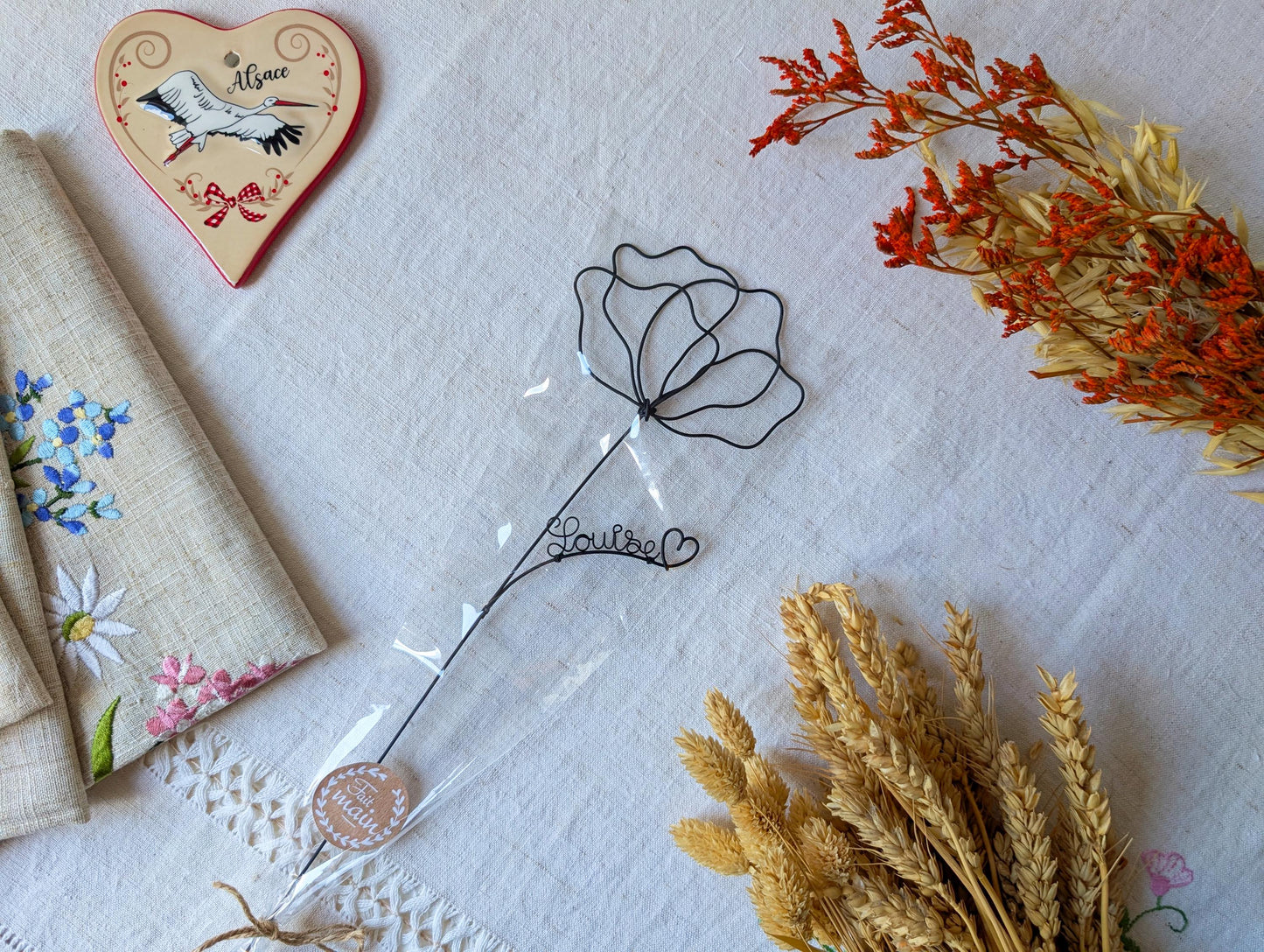 Coquelicot personnalisée en véritable fil de fer incassable, prénom personnalisé, cadeau Fêtes des Mères Maman Mamie Maîtresse Nounou Atsem
